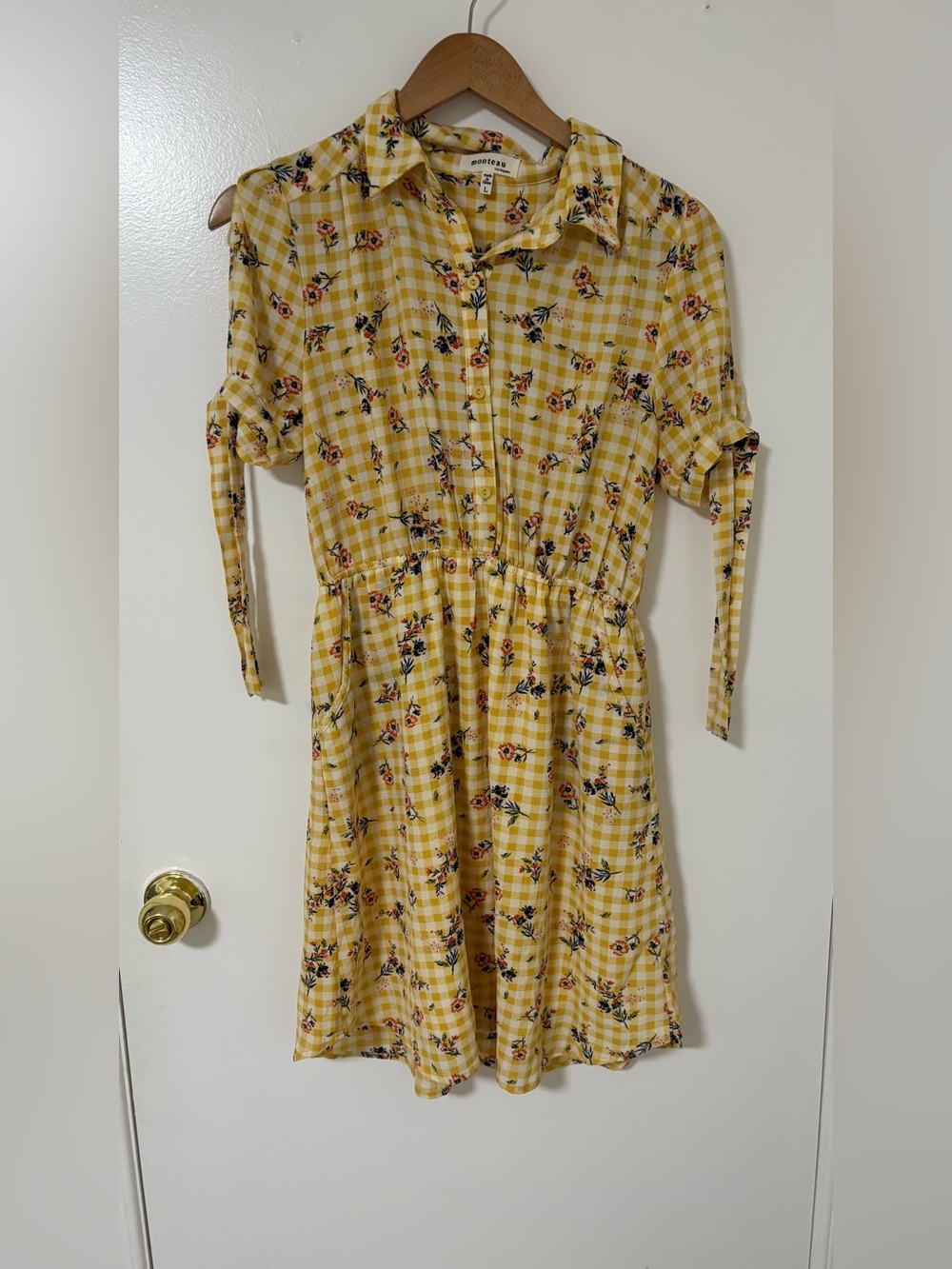 Monteau Yellow Gingham Floral Button-Up Top